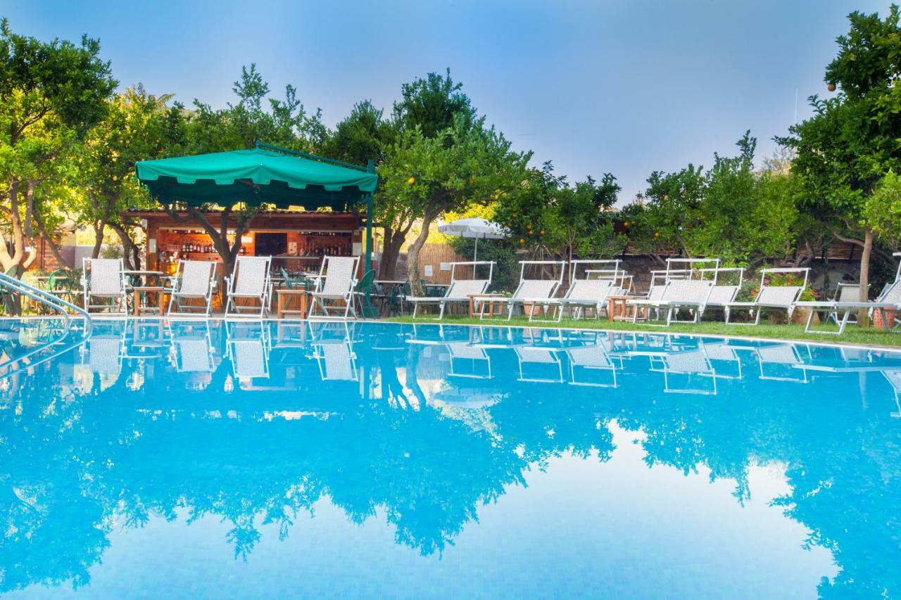 Hotel Antiche Mura سورينتو المظهر الخارجي الصورة